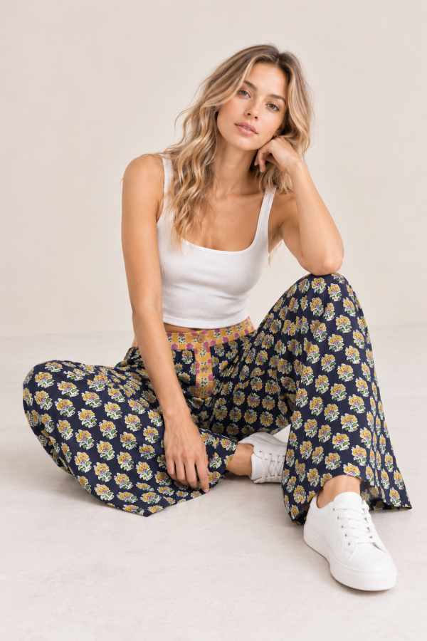 JJB8568 / Jade By Jane<br/>FLORAL PRINT WIDE-LEG PANTS