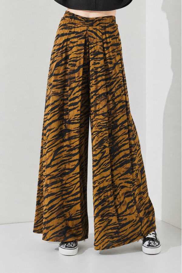 KRP3071-6P / Jade By Jane<br/>PLUS SIZE TIGER PRINT WIDE LEG PANTS